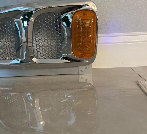 Truck Sterling turn signal LED Yellow lights. 4 597x544